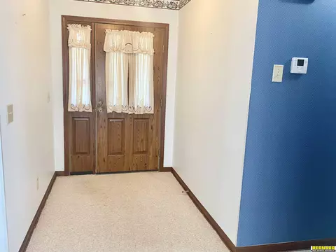 301 Eldon St, Talmage, NE 68448 photo 6