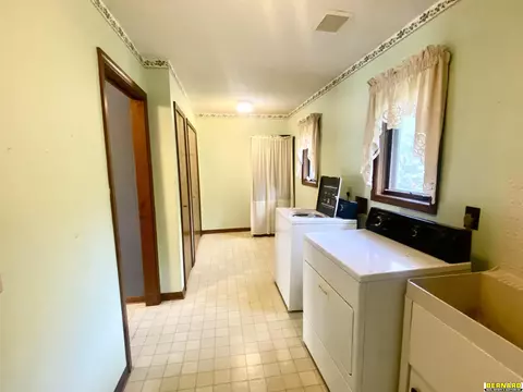 301 Eldon St, Talmage, NE 68448 photo 23
