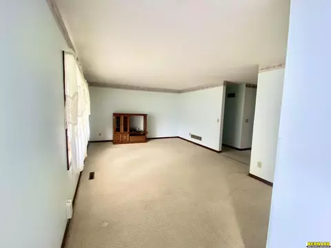301 Eldon St, Talmage, NE 68448 photo 7