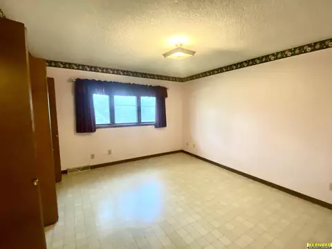 301 Eldon St, Talmage, NE 68448 photo 15