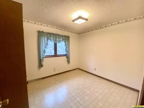 301 Eldon St, Talmage, NE 68448 photo 9
