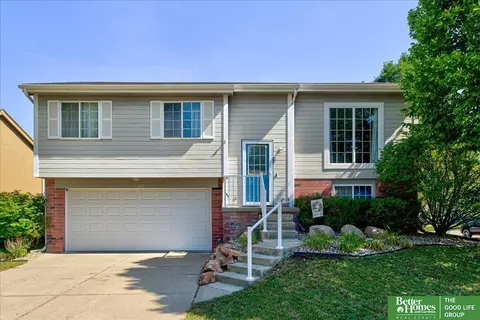 11252 Martin Ave, Omaha, NE 68164