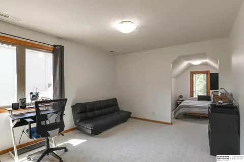 17313 Sharp St, Omaha, NE 68135 photo 36