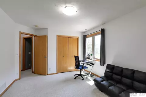 17313 Sharp St, Omaha, NE 68135 photo 37