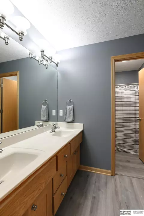 17313 Sharp St, Omaha, NE 68135 photo 34