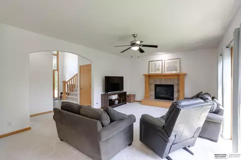 17313 Sharp St, Omaha, NE 68135 photo 8