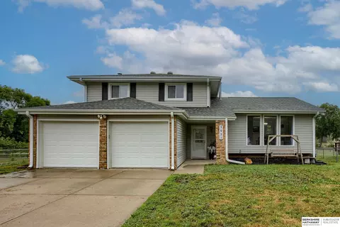 1417 N 149th Ct, Omaha, NE 68154
