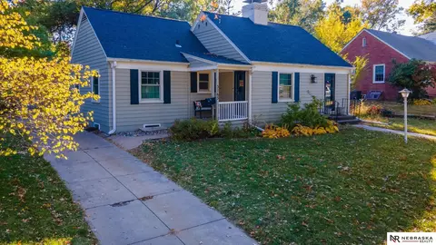 3165 Mayflower Ave, Lincoln, NE 68502