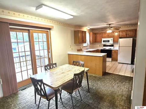 1711 Garfield St, Beatrice, NE 68310 photo 6