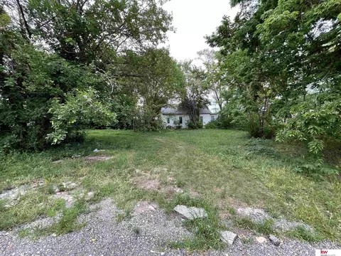 1510 Spring St, Omaha, NE 68108