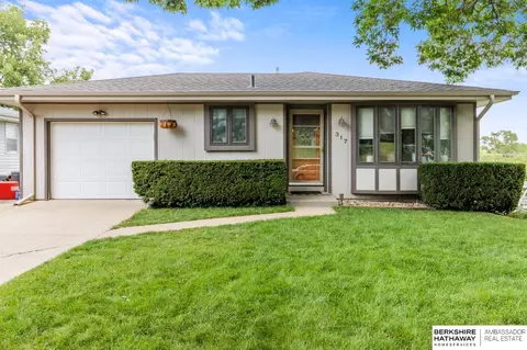 317 N Stark St, Bennington, NE 68007