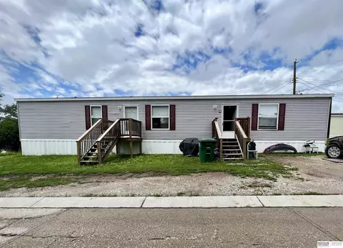 1023 N 9th St #55, Plattsmouth, NE 68048