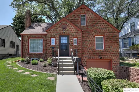 2024 N 48 St, Omaha, NE 68104