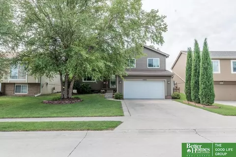 18687 U St, Omaha, NE 68135