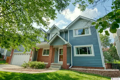 13520 Boyd St, Omaha, NE 68164