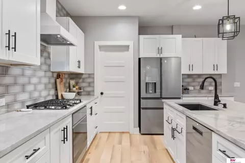 650 N 10th Ave, Springfield, NE 68059 photo 9