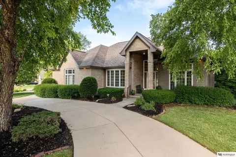 1434 S 177 St, Omaha, NE 68130