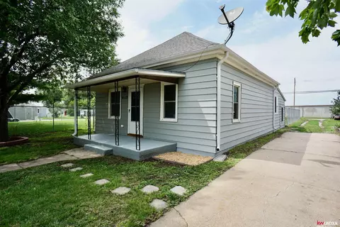 6112 Platte Ave, Lincoln, NE 68507