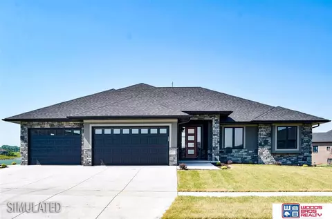 1110 N 104th St, Lincoln, NE 68527