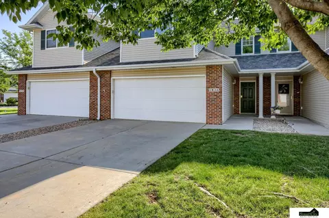 1826 Sawyer St, Lincoln, NE 68505