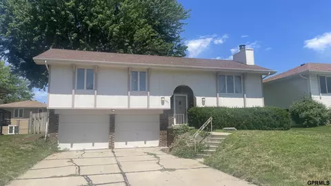 13410 Grover St, Omaha, NE 68144