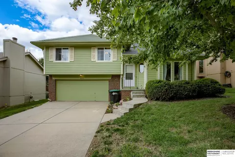 4916 N 126 Ave, Omaha, NE 68164