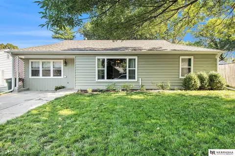 3430 Pawnee St, Lincoln, NE 68506