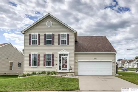 10607 Sheffield St, Omaha, NE 68122