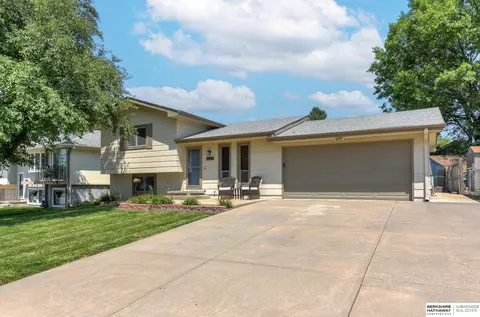13408 Gertrude St, Omaha, NE 68138