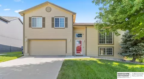 16501 Grand Ave, Omaha, NE 68116
