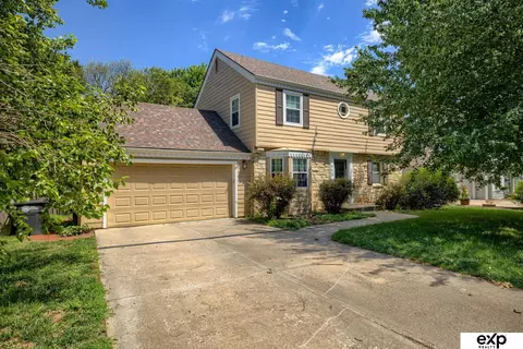 513 N 72nd Ave, Omaha, NE 68114