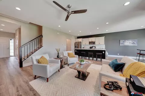 1891 Titan Pl, Hickman, NE 68372