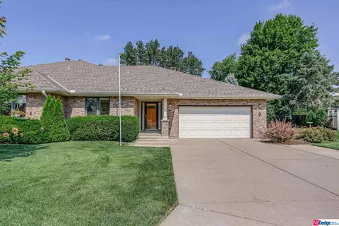 2038 Arbor Cir, Blair, NE 68008
