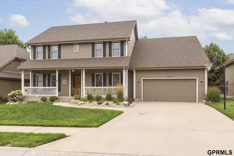 4913 N 136 St, Omaha, NE 68164