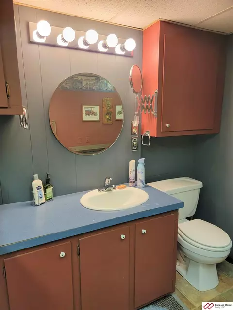 1817 Sara Rd, Beatrice, NE 68310 photo 26