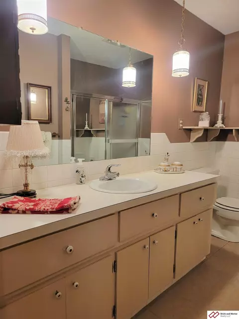 1817 Sara Rd, Beatrice, NE 68310 photo 17