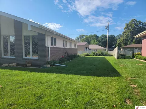 1817 Sara Rd, Beatrice, NE 68310 photo 34