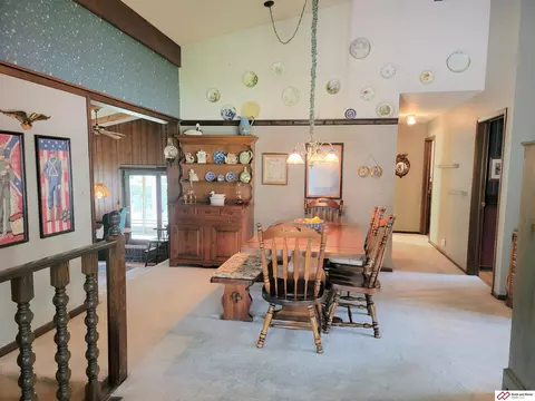 1817 Sara Rd, Beatrice, NE 68310 photo 6