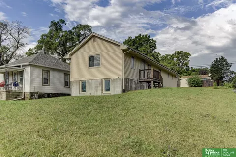 4801 U St, Omaha, NE 68117