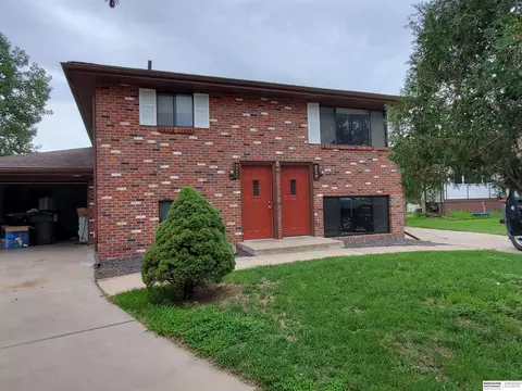 3719-3721 Clover Cir #2, Lincoln, NE 68516