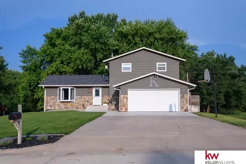 1109 Louden, Superior, NE 68978