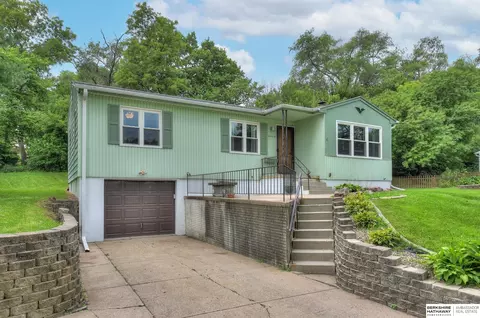 3410 N 82nd St, Omaha, NE 68134