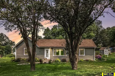 1042 S 5th Ave, Decatur, NE 68020