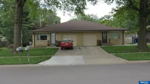 4128 S 52nd St, Lincoln, NE 68506