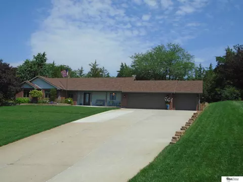 1108 E Park St E, West Point, NE 68788