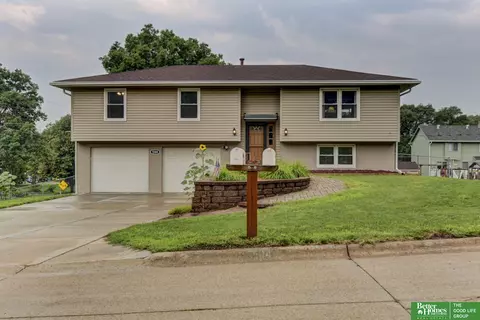 5504 N 79 St, Omaha, NE 68134