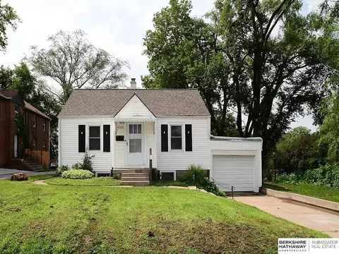 4527 Izard St, Omaha, NE 68132