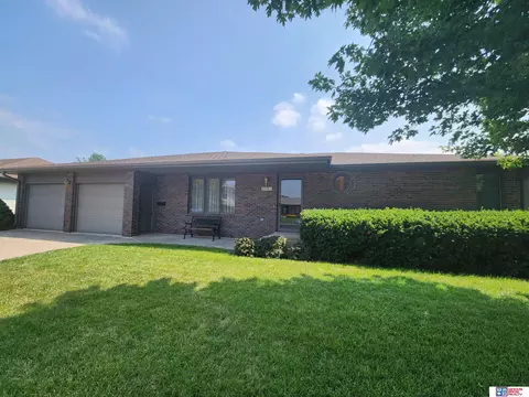 2001 Monroe St, Beatrice, NE 68310