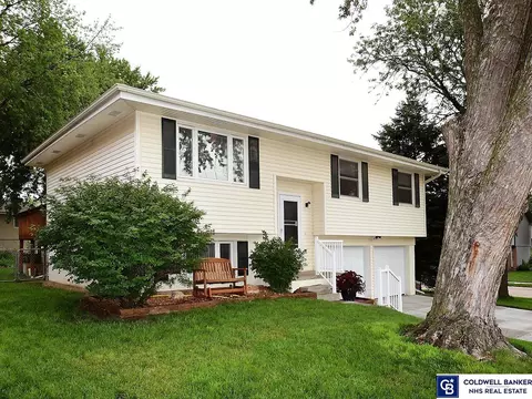 12706 Fowler Cir, Omaha, NE 68164