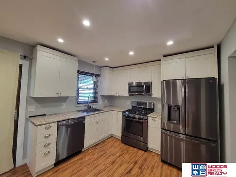 400 S 10th St, Beatrice, NE 68310 photo 6
